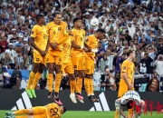 半岛体育官方入口-荷兰赛艇队意外淘汰，传统实力遭受挑战