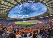 半岛体育在线-意甲联赛再受疫情影响，多支球队出现感染情况，是否会造成比赛停摆？