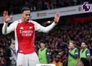 半岛体育下载-阿森纳不敌对手，连败局面难以扭转