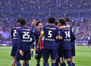 半岛体育官网-法国队以微弱优势获胜，晋级决赛