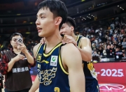 半岛体育视频-包含广东宏远战胜上海队，积分榜再添三分的词条