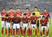 半岛体育下载-中国超级联赛季军之争大连人胜广州恒大