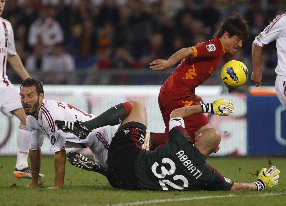 巴萨遭遇尴尬失利,球迷纷纷唏嘘 巴萨遭遇尴尬失利,球迷纷纷唏嘘