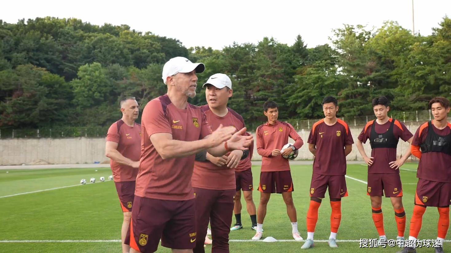 关于高温天气下中超比赛受影响,球员体能受考验的信息 关于高温天气下中超比赛受影响,球员体能受考验的信息