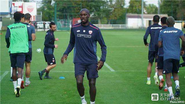 包含第戎主场连平，球队保持不败势头的词条