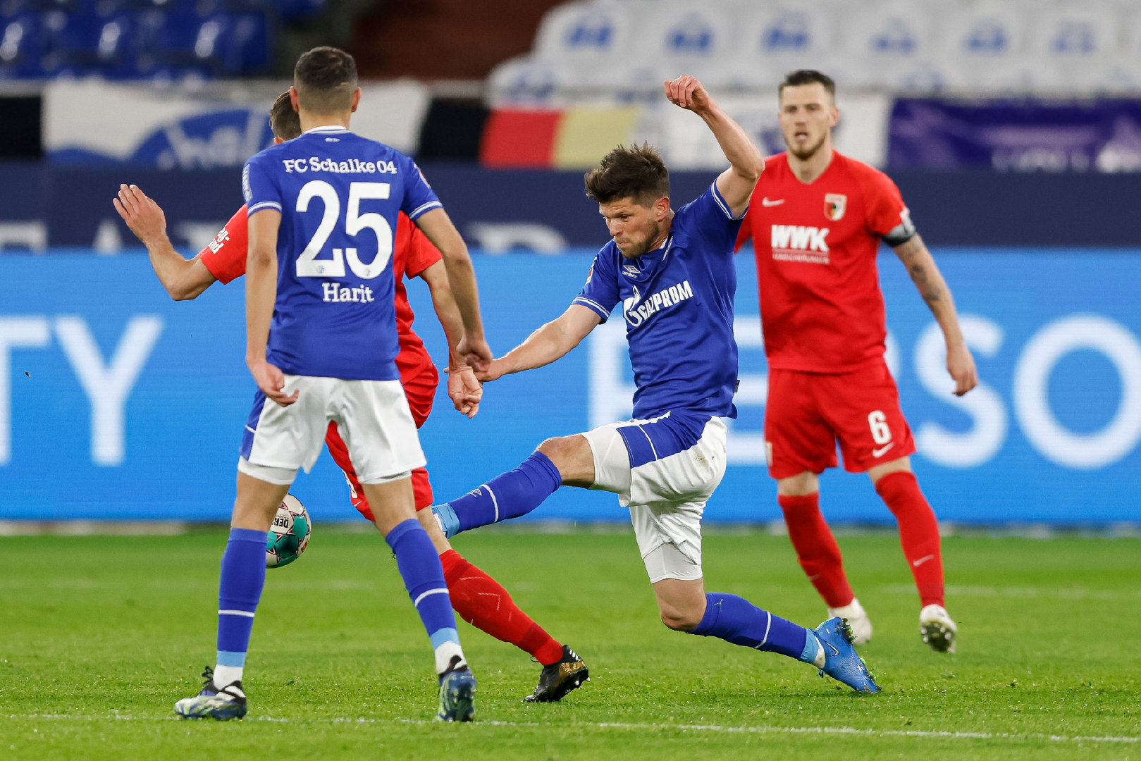 亚琛击败奥格斯堡，取得关键的三分