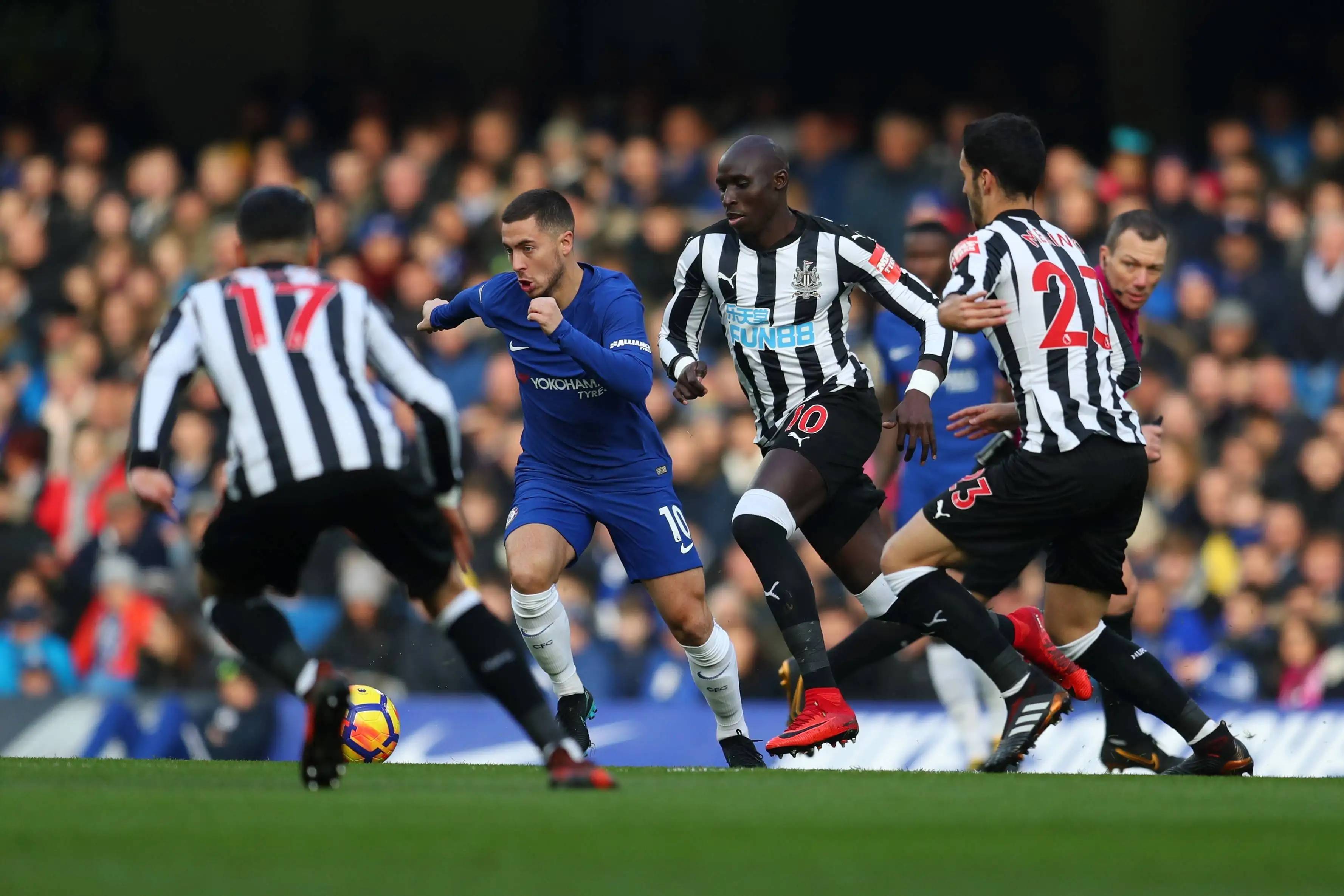 埃弗顿主场不敌切尔西，遭遇两连败