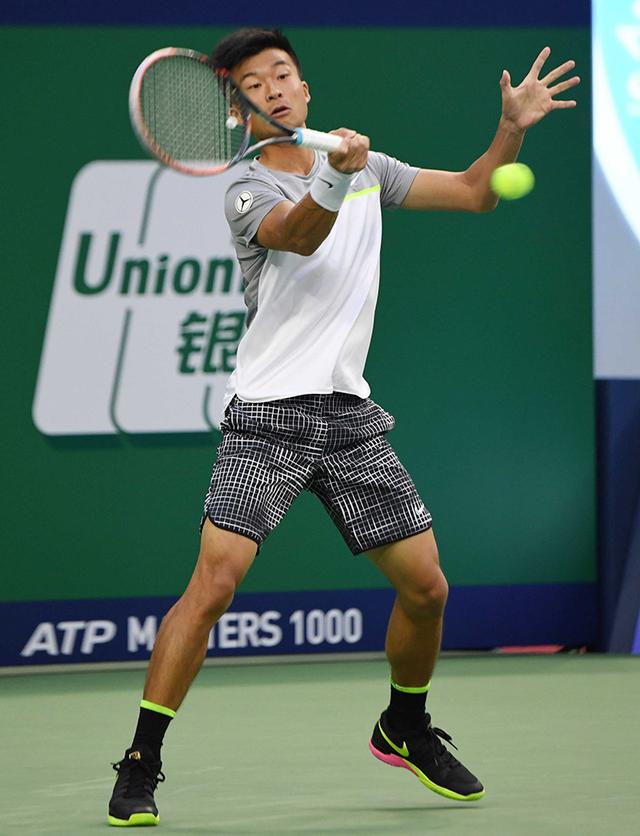 上海力克青岛，取得比赛胜利的简单介绍