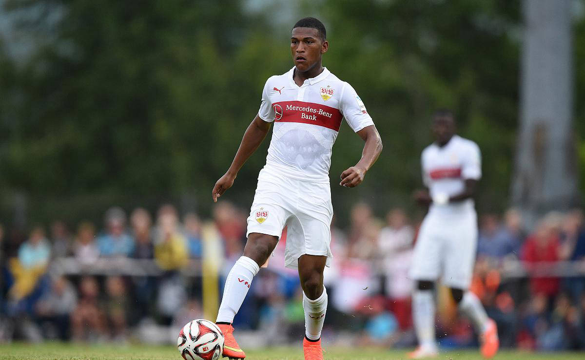 斯图加特客场惨败，战绩堪忧的简单介绍