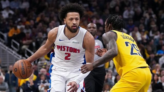 太阳逆转击败雷霆，布克砍下30分