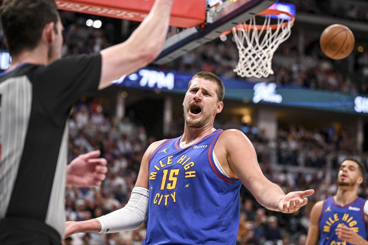 掘金逆转尼克斯，约基奇砍下20+15