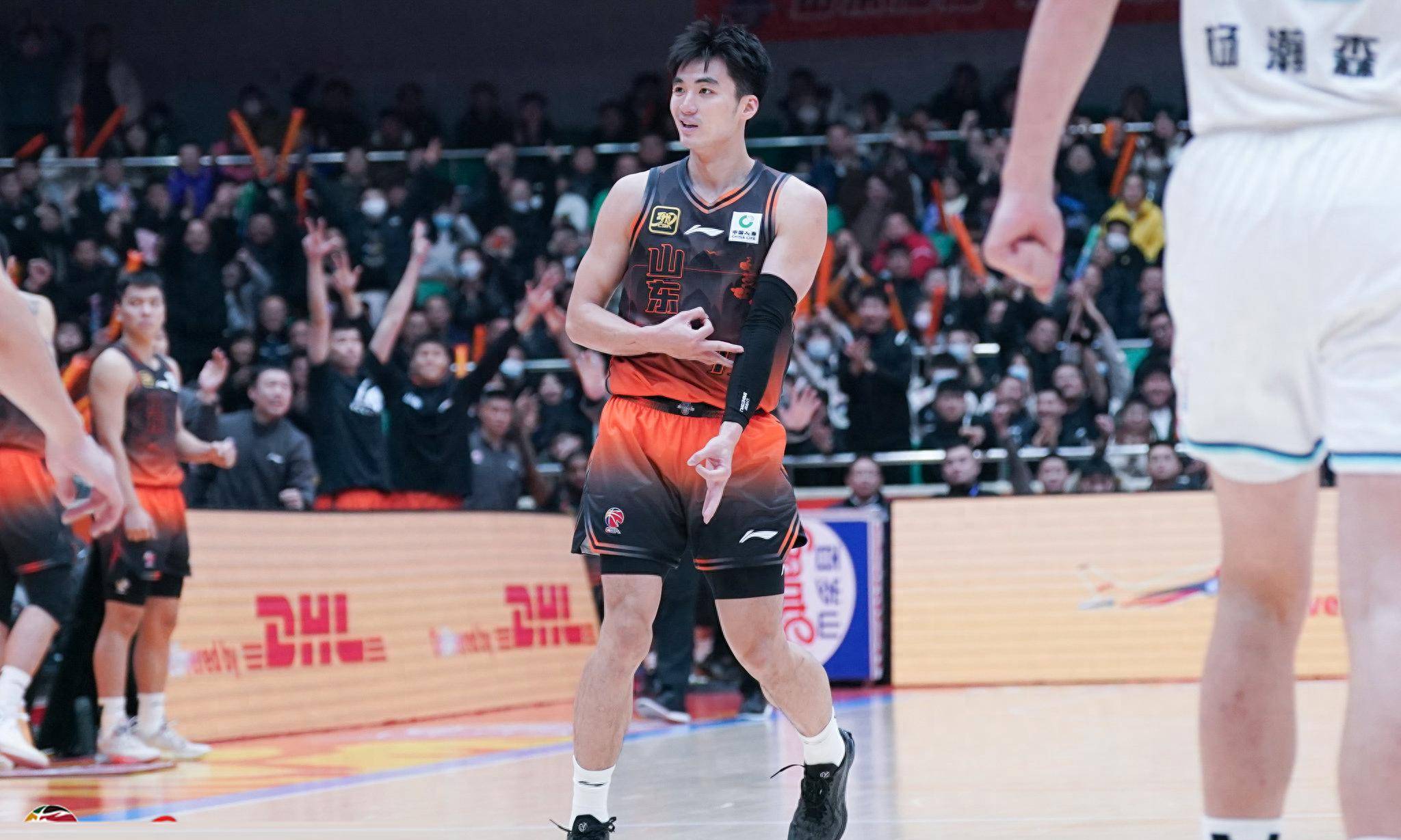 宁波队在与山东队对战中表现出非凡实力